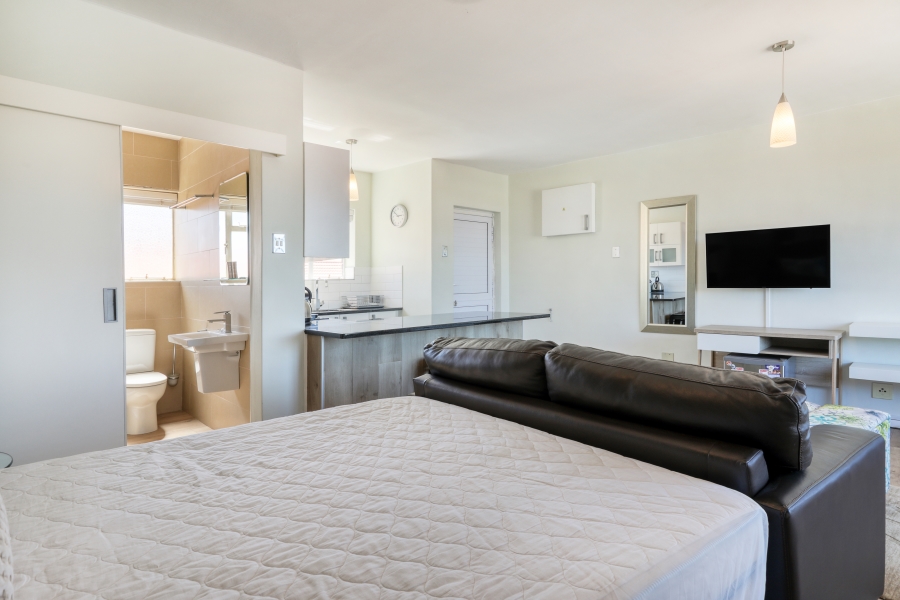 0 Bedroom Property for Sale in Green Point Western Cape